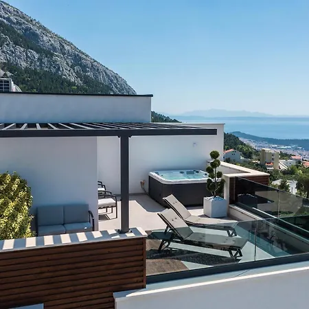 Villa Hillson *