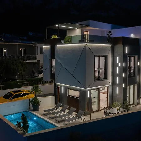 Hillson * Makarska