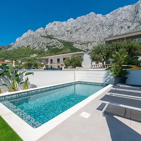 Hillson Villa