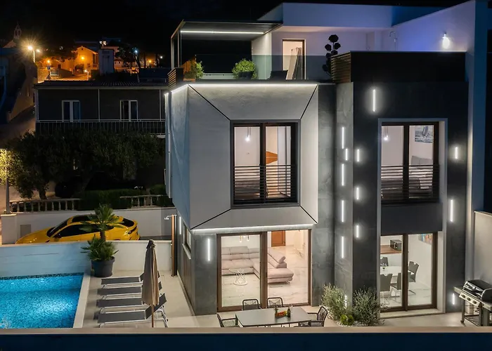 Hillson Villa